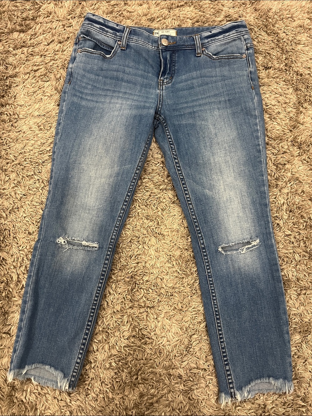 Free People Light Blue Distressed Ankle Jeans